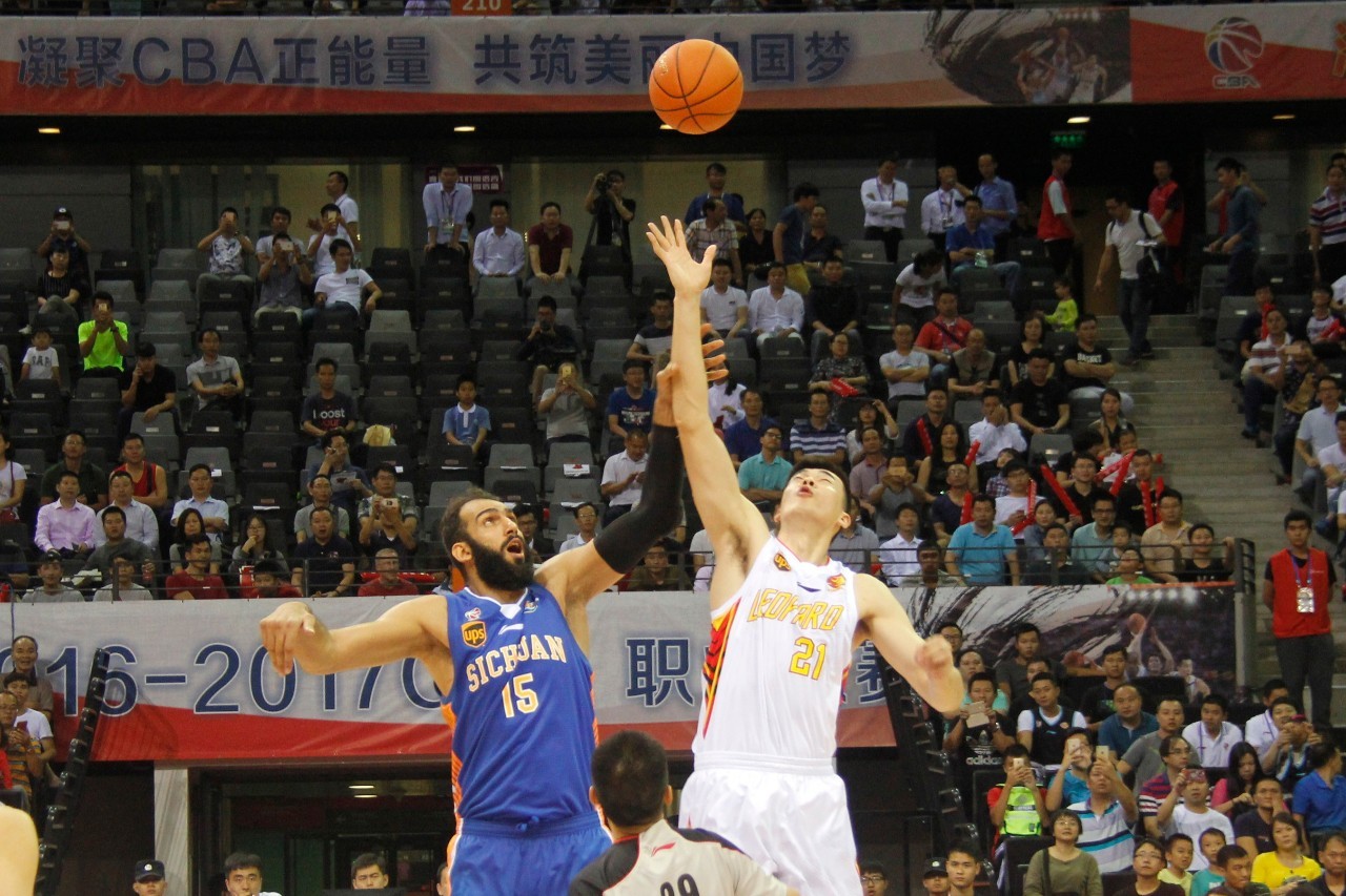 留给禁区线 留给禁区线