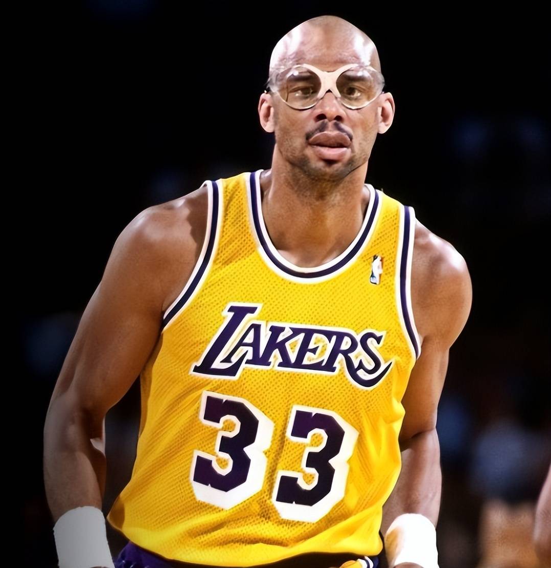 滑球容易 滑球容易