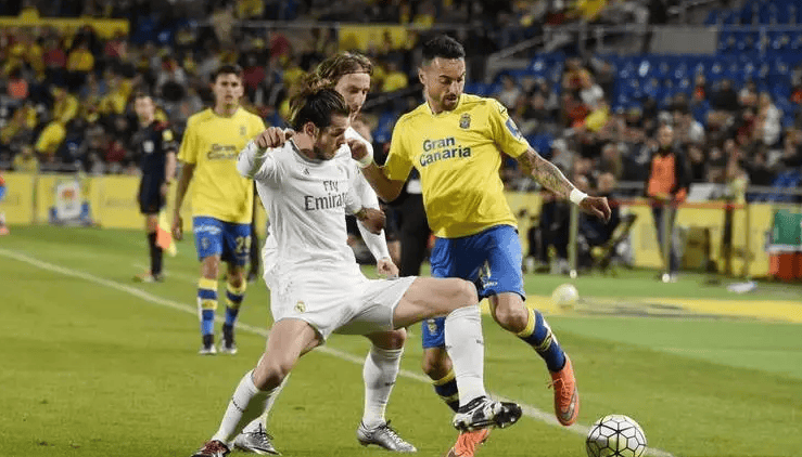 犯规与对位 犯规与对位