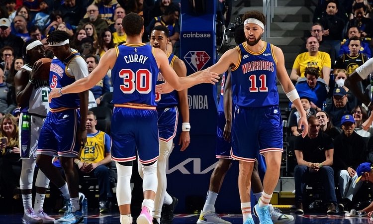 遭黄蜂逆转 遭黄蜂逆转