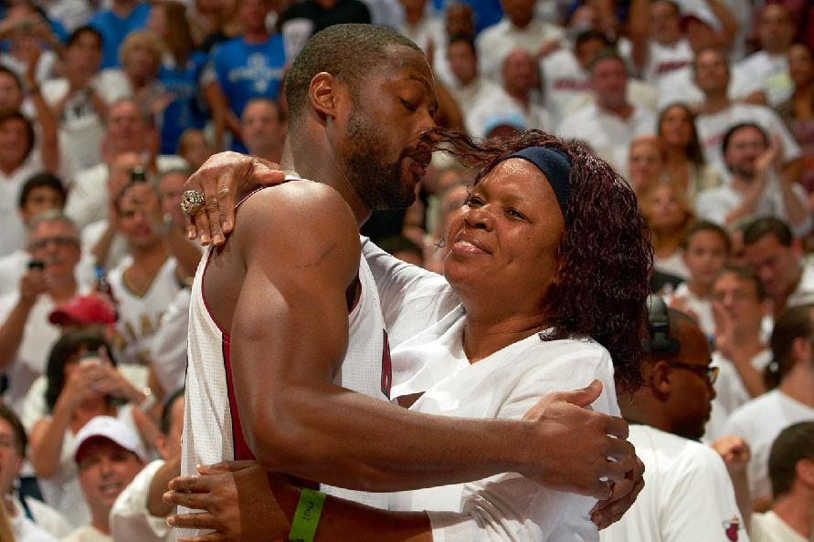 势控球与前 势控球与前