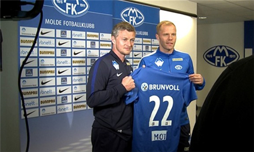 排行榜登顶 排行榜登顶